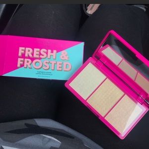 Tarte highlight palette